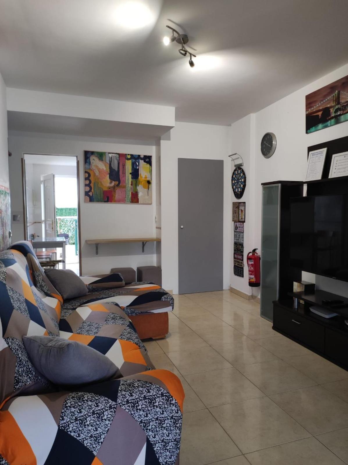 Chalet Bajo Con Jardin, Patio, Cenador Y Barbacoa. Viveda ภายนอก รูปภาพ
